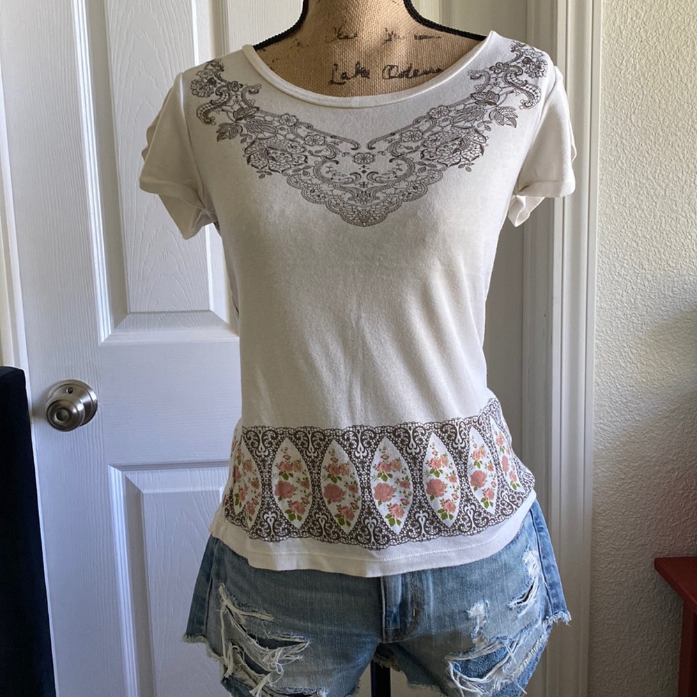 Vintage Anthropologie | Ric Rac Floral Tee | Small